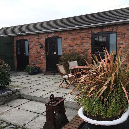 The Barn Bed And Breakfast Hale  外观 照片