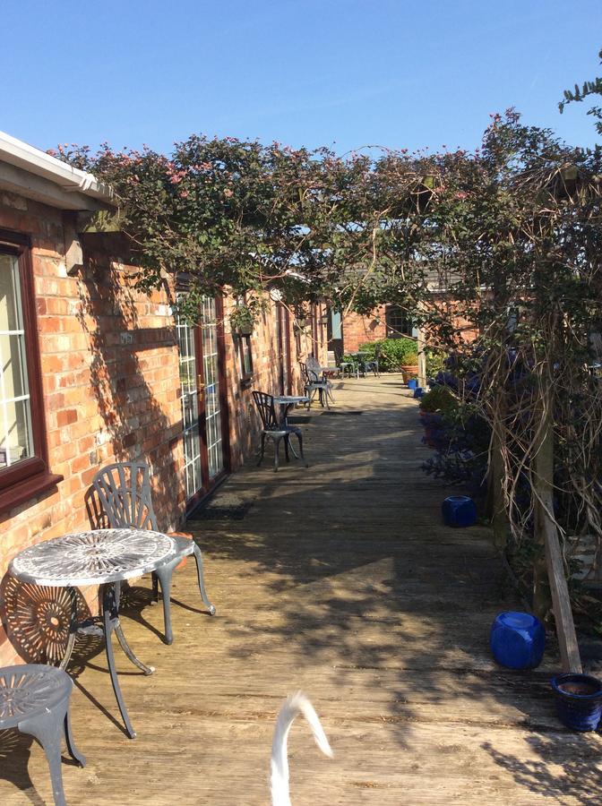 The Barn Bed And Breakfast Hale  外观 照片