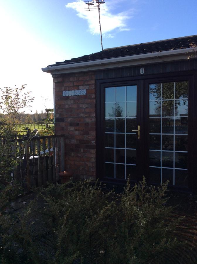 The Barn Bed And Breakfast Hale  外观 照片