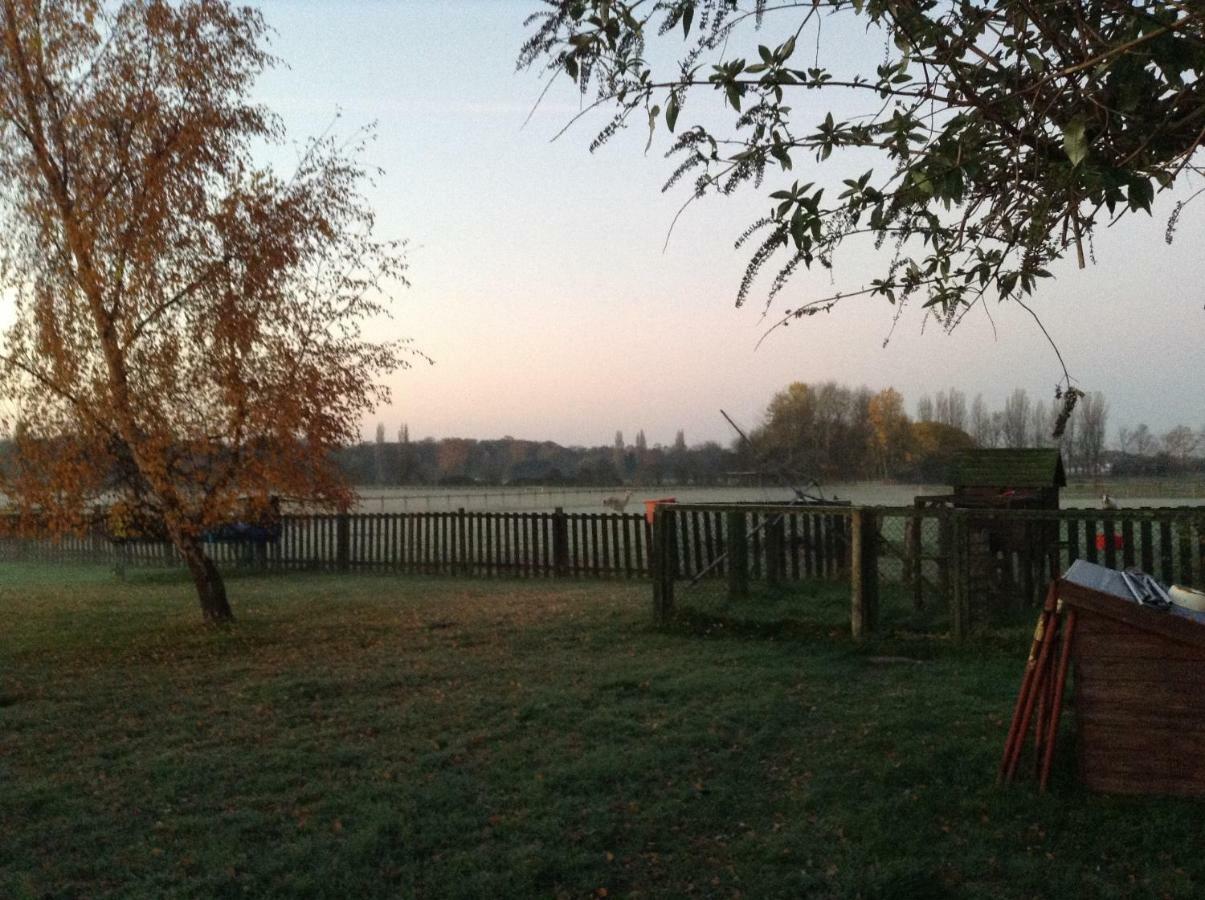 The Barn Bed And Breakfast Hale  外观 照片