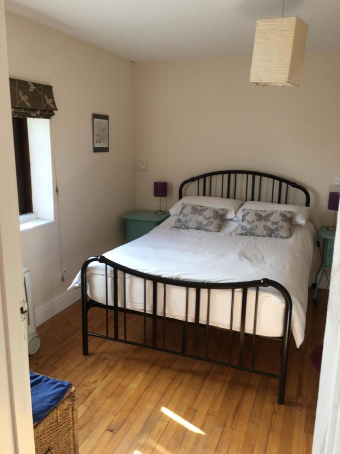 The Barn Bed And Breakfast Hale  外观 照片
