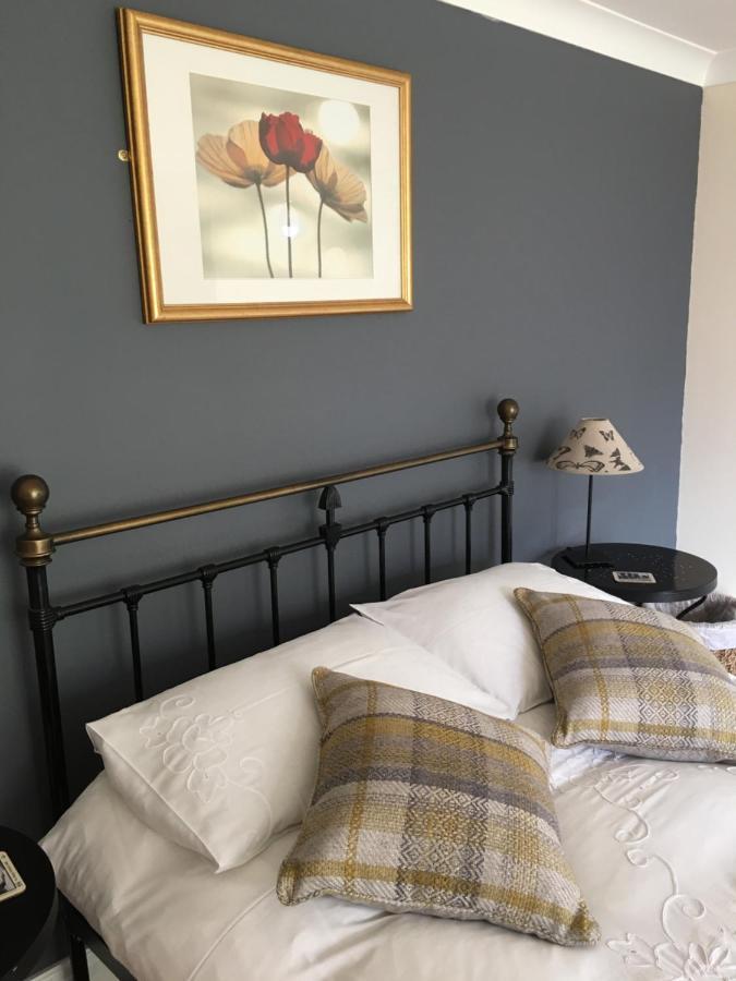 The Barn Bed And Breakfast Hale  外观 照片